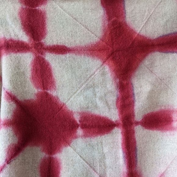 NWOT Arrte Seda Tie Dye Star Ikat Shawl Scarf - Picture 6 of 7